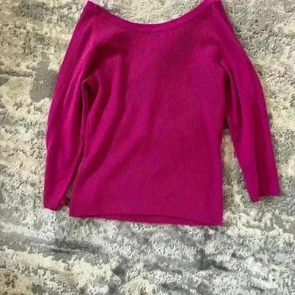 Takeout 90s Top (must be bundled with another item) - Picture 3 of 4